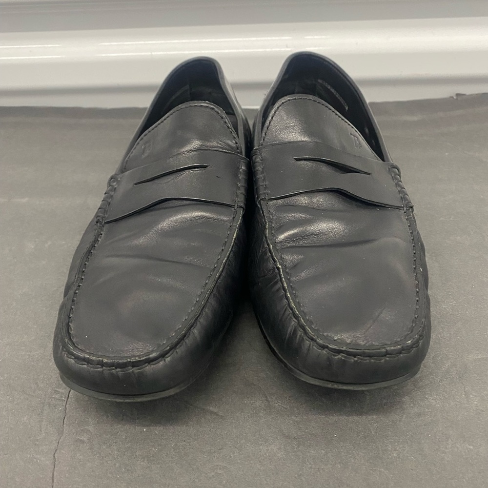 Tod’s Black Driving Shoes Slip On Men’s Black. Offers welcome.